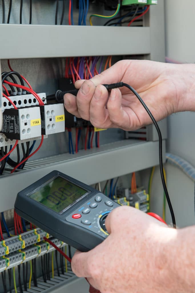 AP Personaldienstleistungen - Ausbildung von ElektrotechnikerInnen